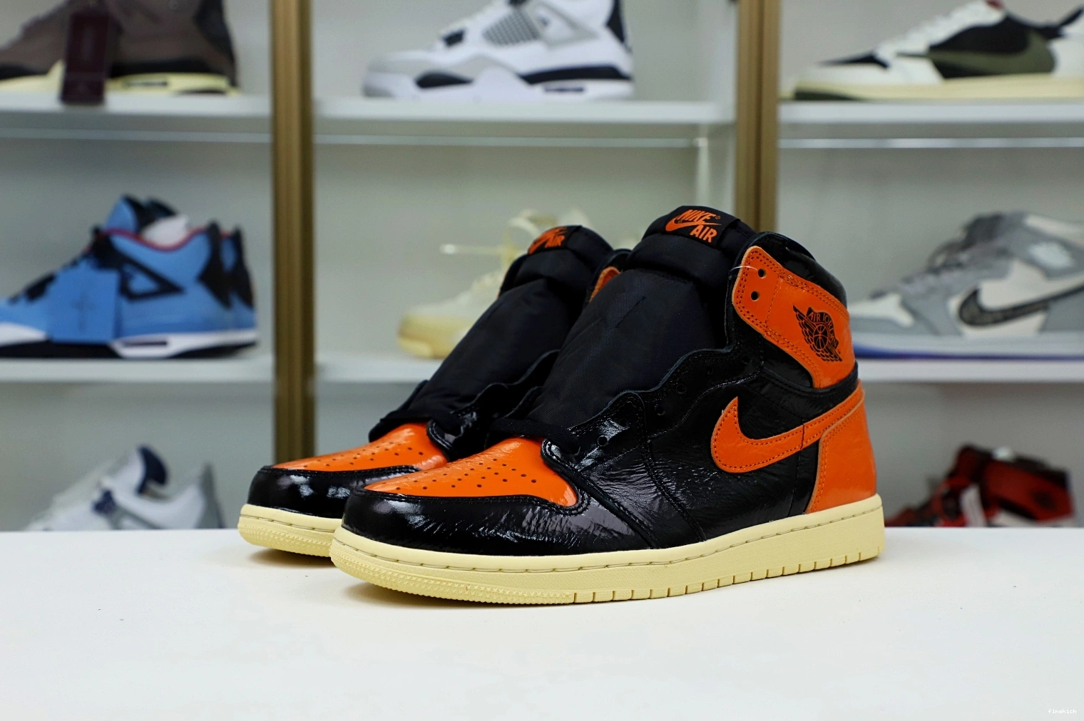 HIGH OG AIR 1 'SHATTERED BACKBOARD 3.0' RETRO JORDAN 0803